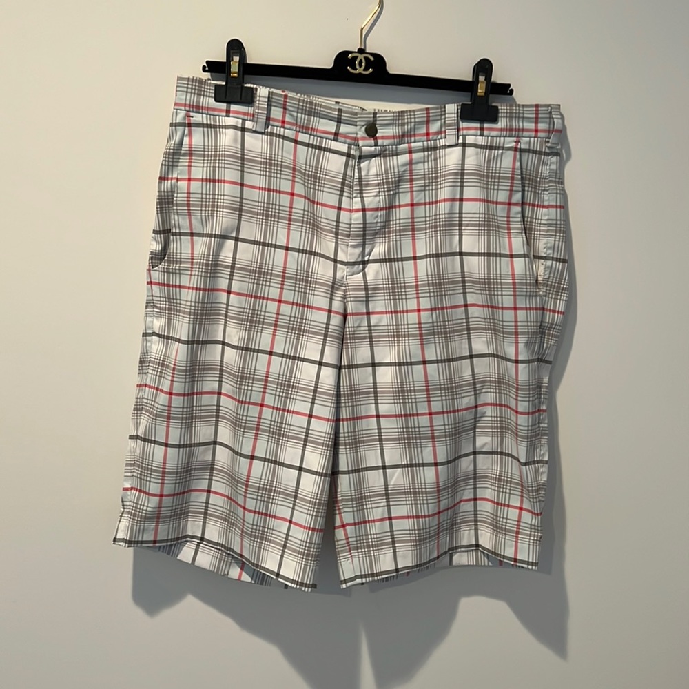 Nike golf shorts